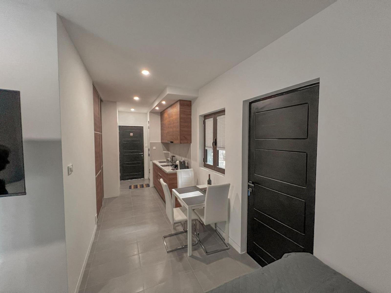 Absolute Adriatic Apartment Kotor Ngoại thất bức ảnh